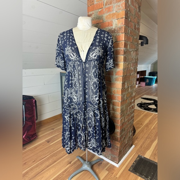 Sundance Brieia Bandana Print Sheer Button Front Dress - Picture 3 of 6